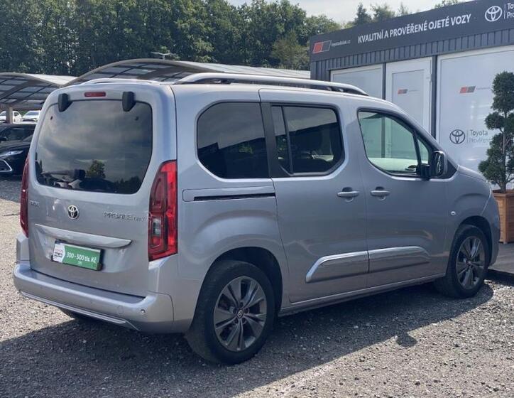 Toyota ProAce City Verso 12