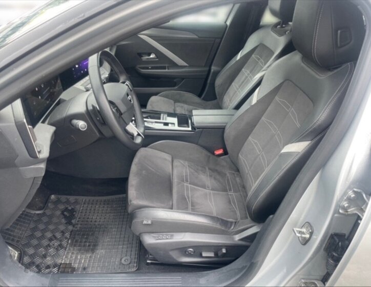 Opel Astra Kombi 1,2 l 96 kw