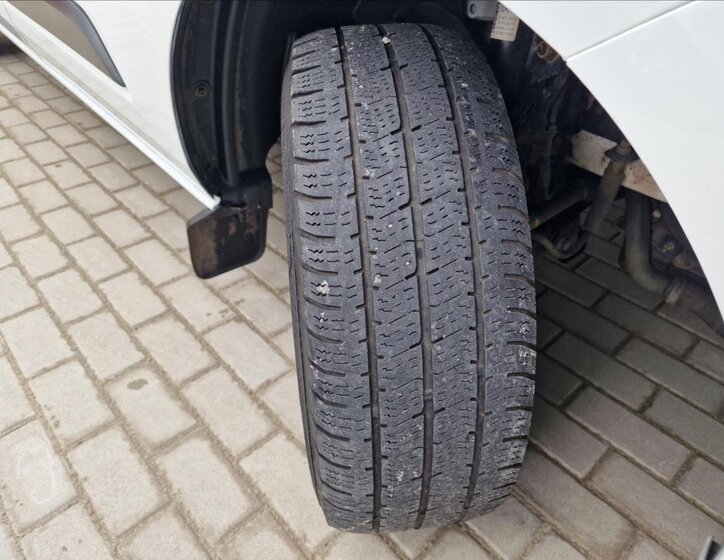 Ford Transit Custom Skříň 2,0 l 77 kw