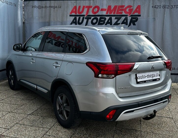 Mitsubishi Outlander Kombi 2,0 l 110 kw