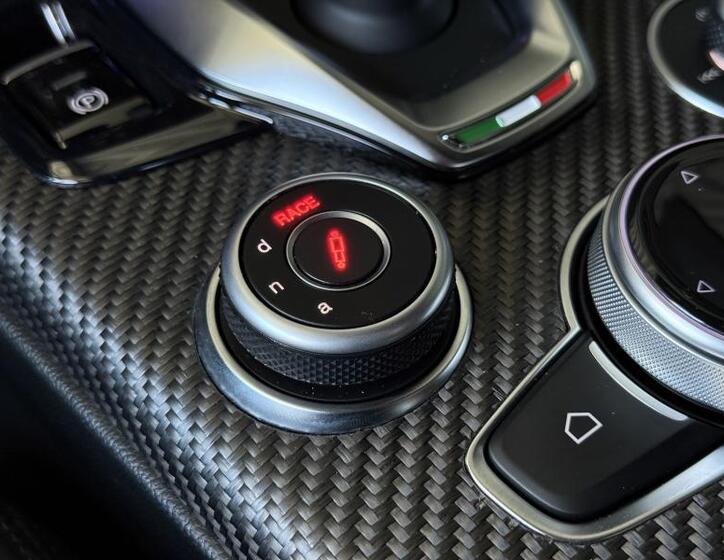 Alfa Romeo Giulia 31