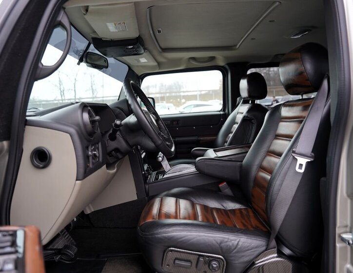 Hummer H2 SUV 6,0 l 232 kw