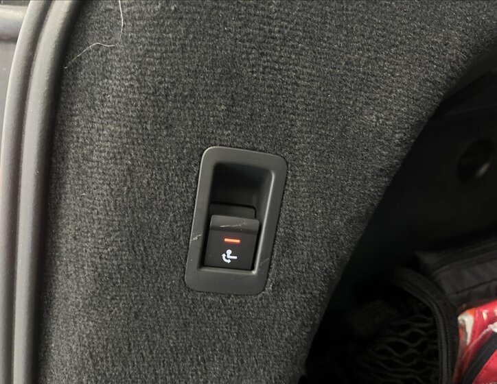 Audi A6 Allroad Kombi 3,0 l 253 kw