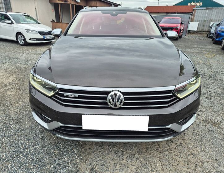 Volkswagen Passat 2