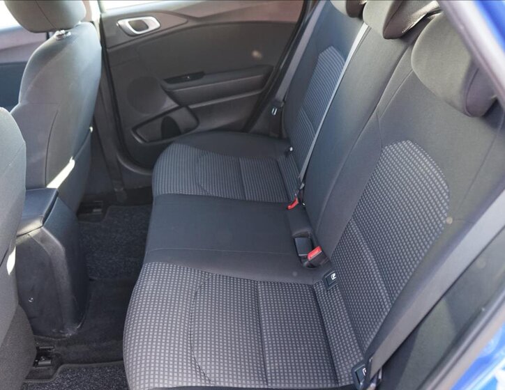 KIA Ceed Hatchback 998,0 73 kw