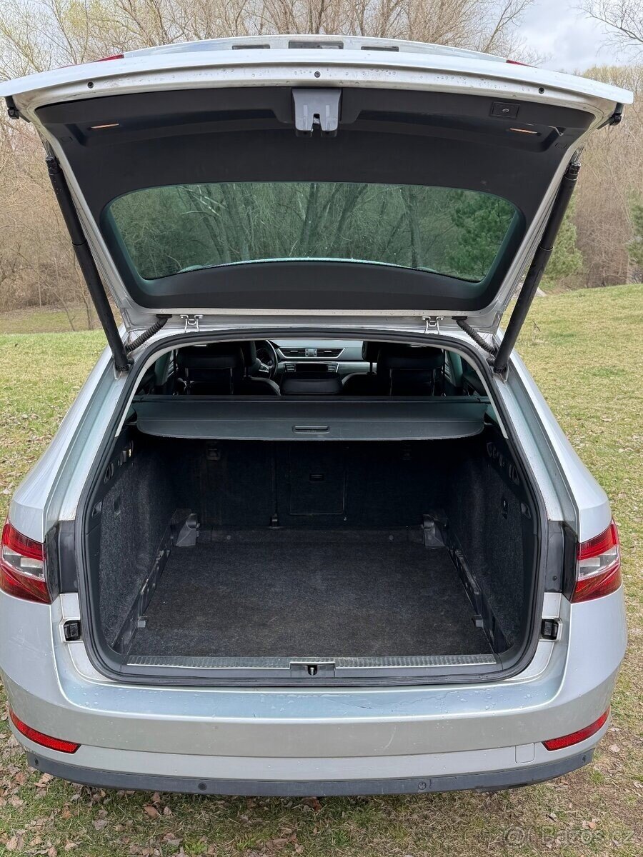 Škoda Superb Kombi 0,0 140 kw