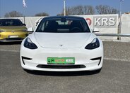 Tesla Model 3 Sedan / Limuzína 0,0 208 kw