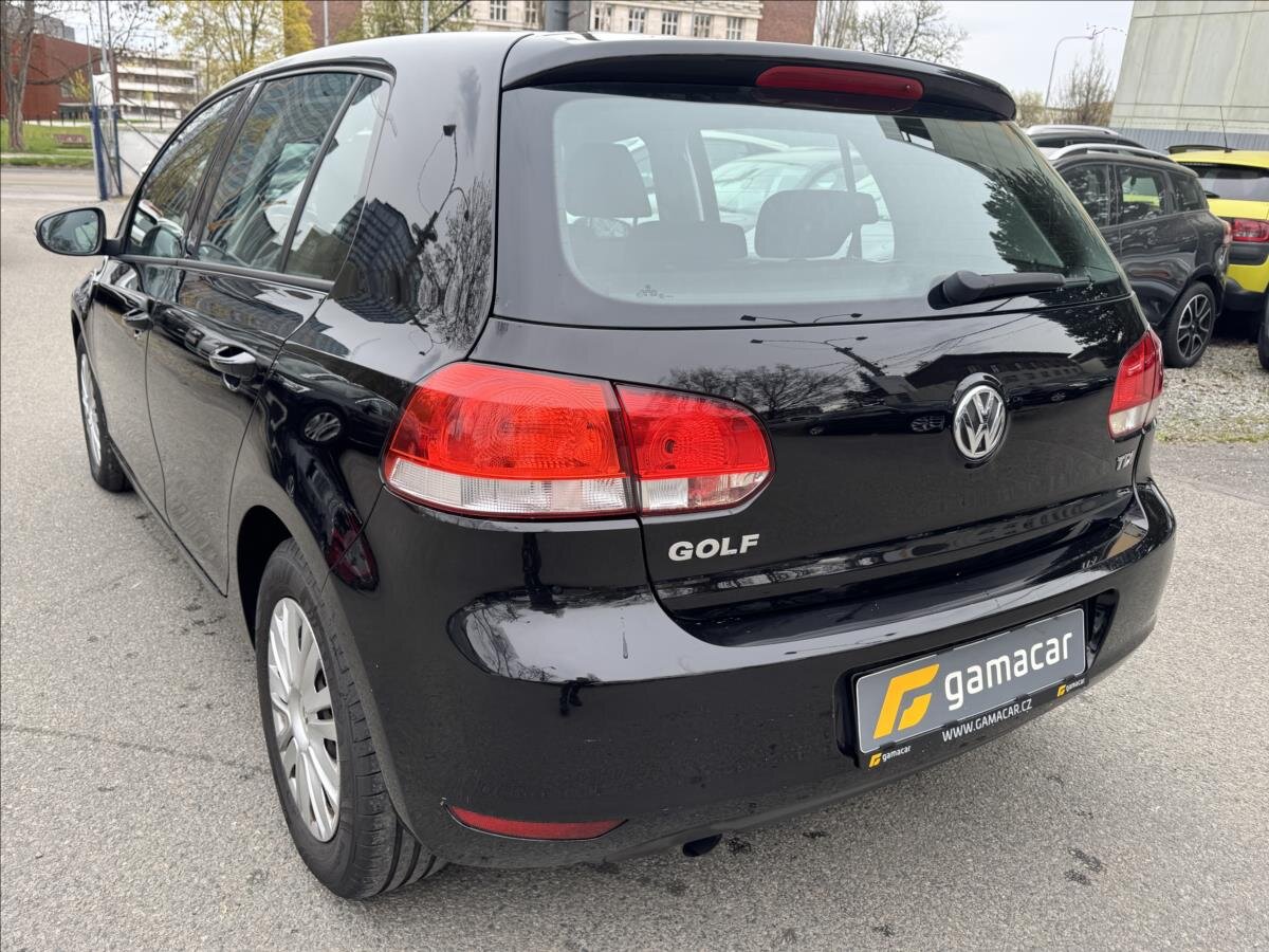 Volkswagen Golf Hatchback 1,6 l 77 kw