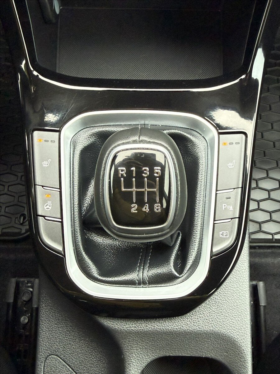 Hyundai i30 Hatchback 1,5 l 71 kw