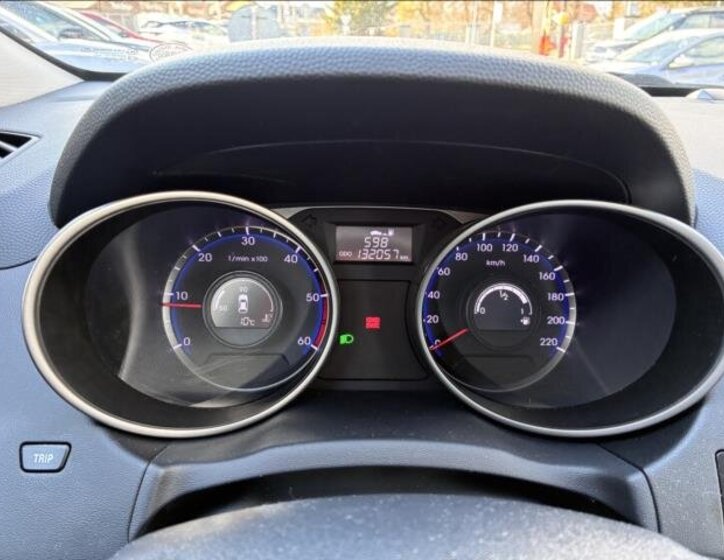 Hyundai ix35 SUV / Terénní 1,7 l 85 kw