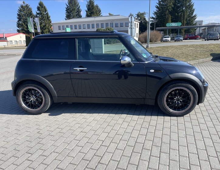 Mini One Hatchback 1,6 l 66 kw