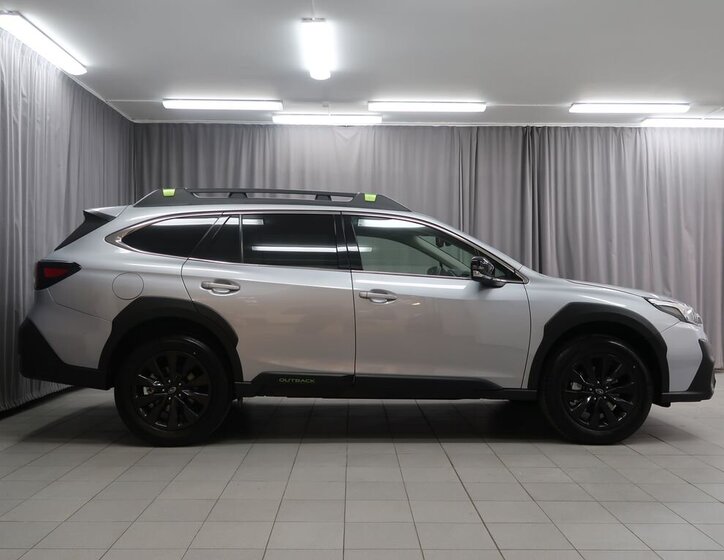 Subaru Outback Kombi 2,5 l 124 kw