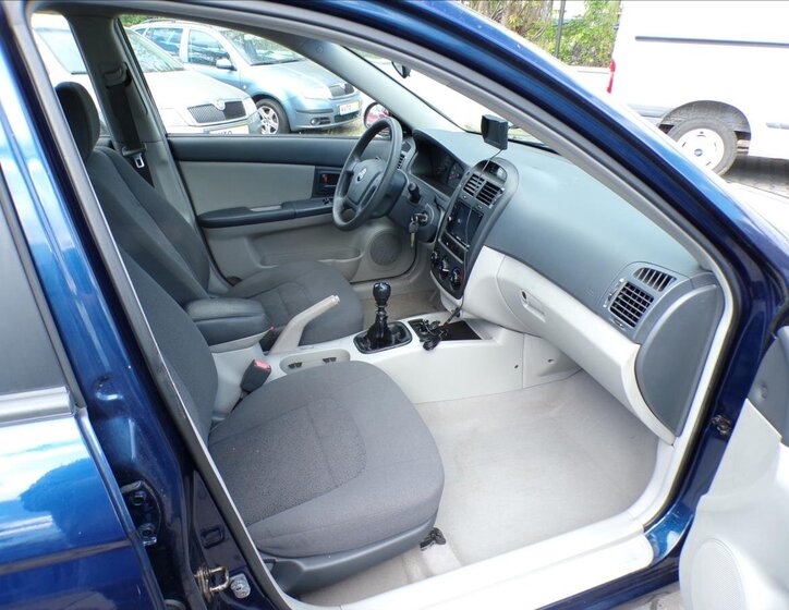 KIA Cerato Kombi 1,6 l 84 kw