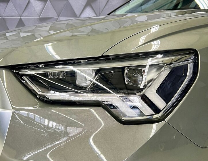 Audi Q3 SUV / Terénní 2,0 l 180 kw