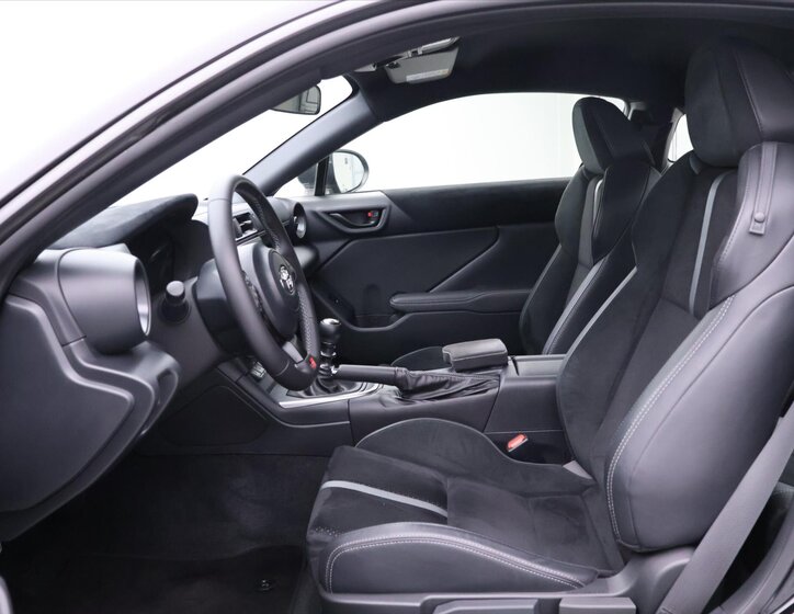 Toyota GR86 Kupé 2,4 l 172 kw