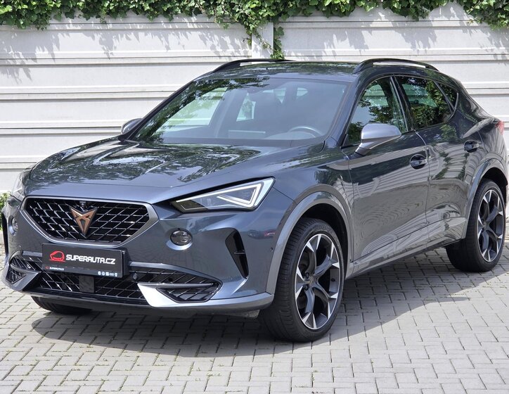 Cupra Formentor 3