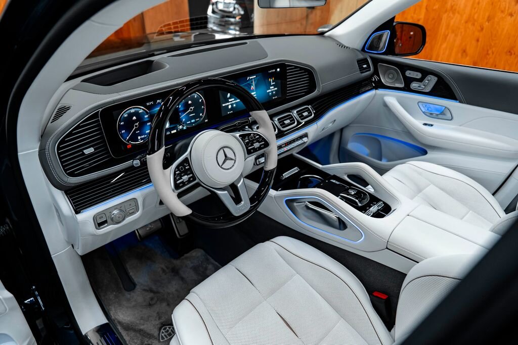 Mercedes-Benz GLS SUV / Terénní 4,0 l 410 kw