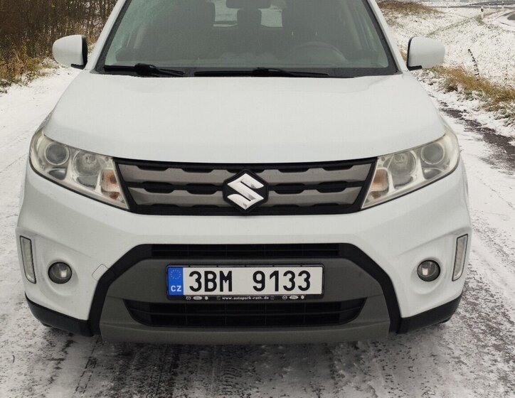 Suzuki Vitara 15