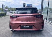 Lexus LBX SUV / Terénní 1,5 l 100 kw