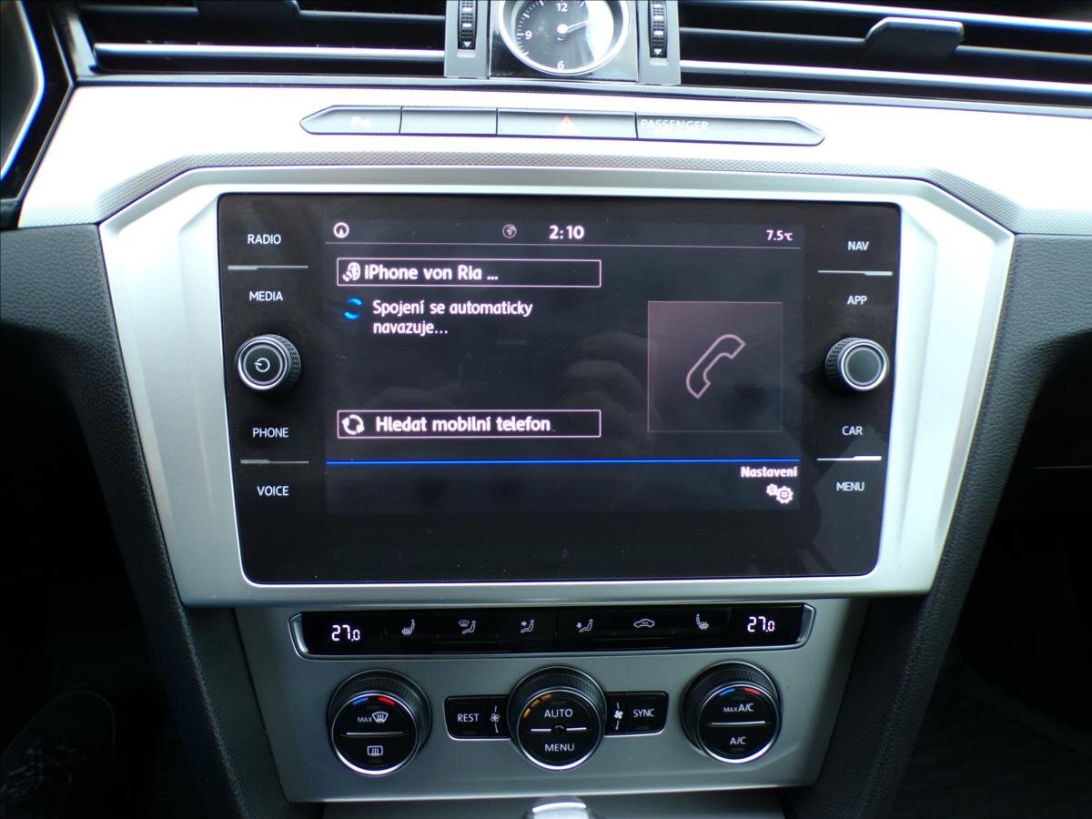 Volkswagen Passat Kombi 1,6 l 88 kw