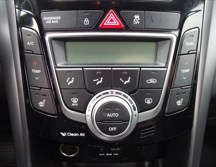 Hyundai i30 Kombi 1,6 l 99 kw