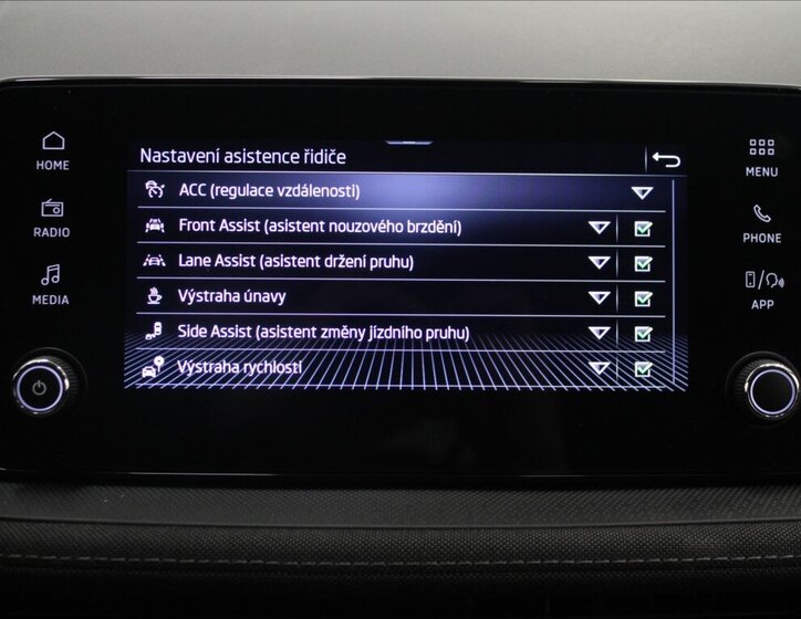 Škoda Fabia Hatchback 999,0 85 kw