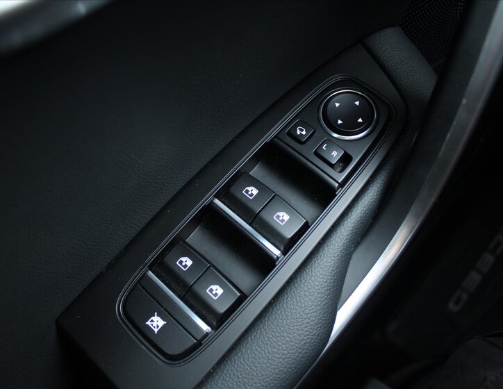 KIA XCeed Hatchback 1,5 l 103 kw