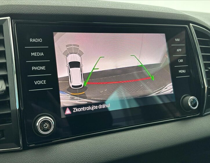 Škoda Karoq SUV / Terénní 1,5 l 110 kw