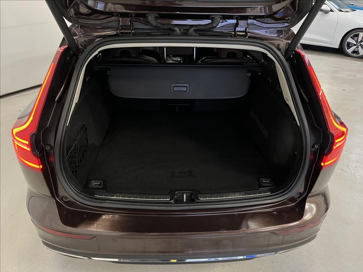 Volvo V60 Kombi 2,0 l 184 kw