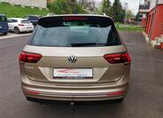 Volkswagen Tiguan 8