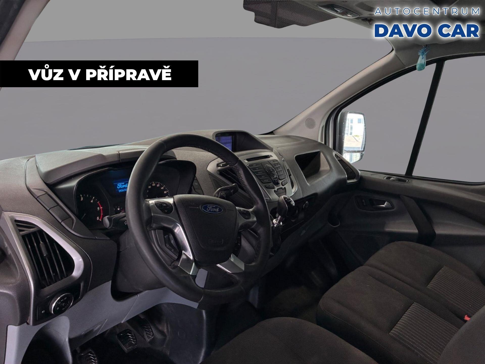 Ford Transit Custom Skříň 2,2 l 74 kw