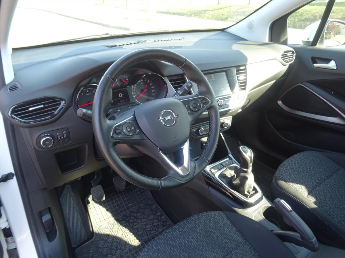 Opel Crossland X MPV 1,2 l 61 kw