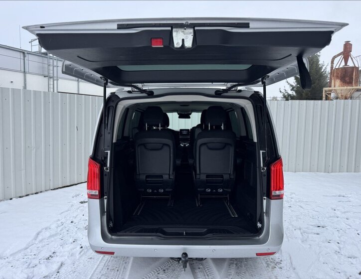 Mercedes-Benz Třídy V 14