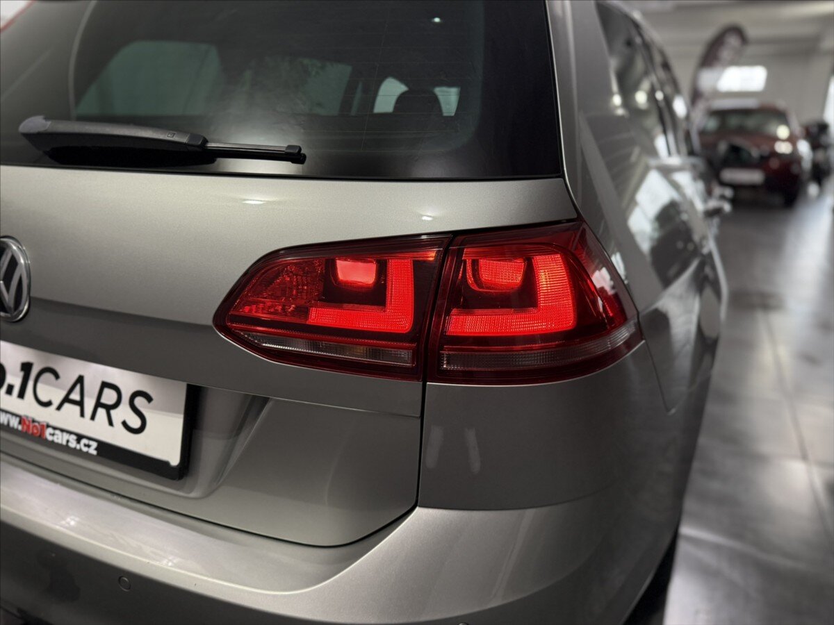 Volkswagen Golf Kombi 2,0 l 110 kw