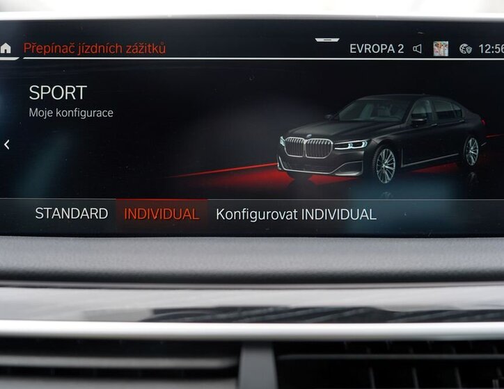 BMW Řada 7 Sedan 3,0 l 210 kw