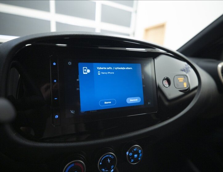 Toyota Aygo Hatchback 998,0 53 kw