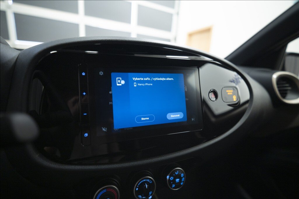 Toyota Aygo Hatchback 998,0 53 kw