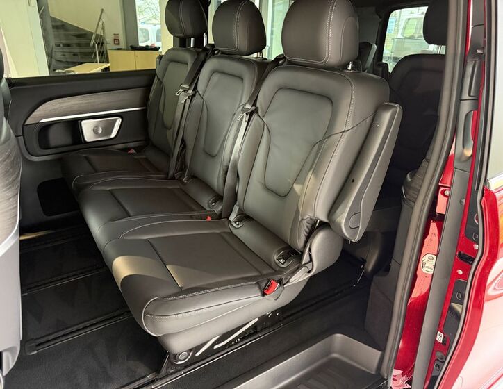 Mercedes-Benz Třídy V 9