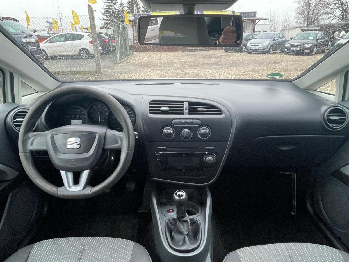 Seat Leon Hatchback 1,4 l 63 kw