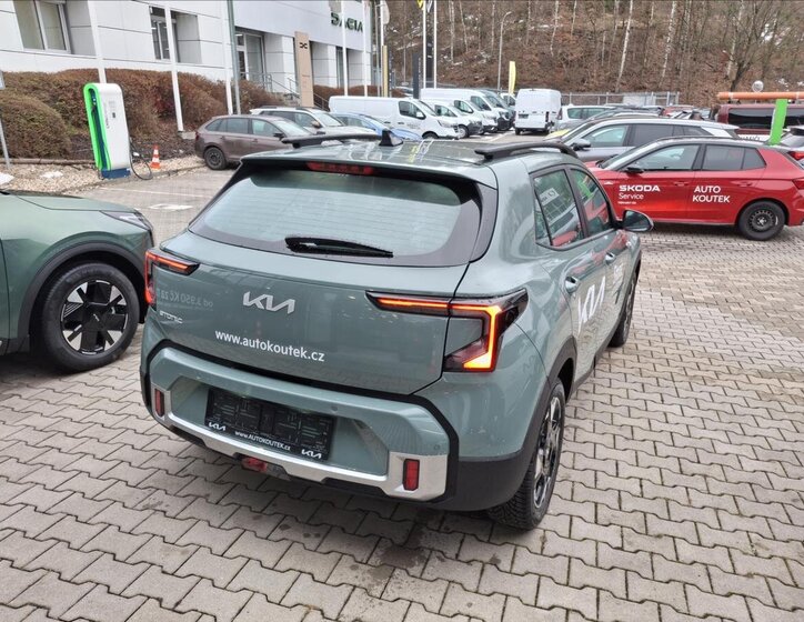 KIA Ostatní 7