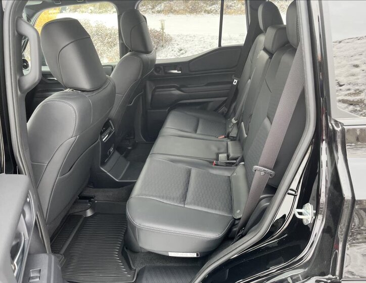 Toyota Land Cruiser Ostatní 2,4 l 243 kw