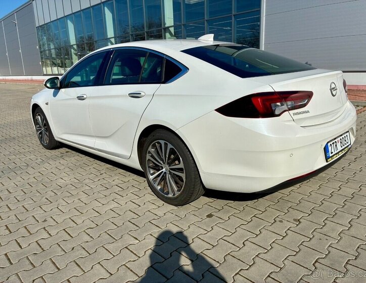 Opel Insignia Sedan / Limuzína 0,0 149 kw