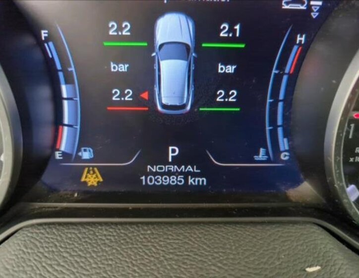 Maserati Levante SUV / Terénní 2,0 l 243 kw