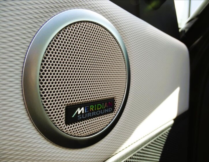 Land Rover Discovery SUV / Terénní 3,0 l 257 kw