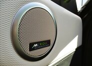 Land Rover Discovery SUV / Terénní 3,0 l 257 kw