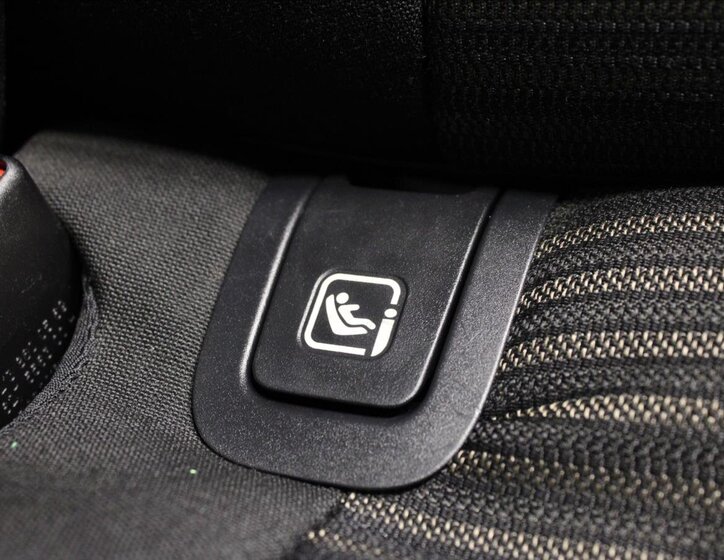 Mercedes-Benz Třídy E 33