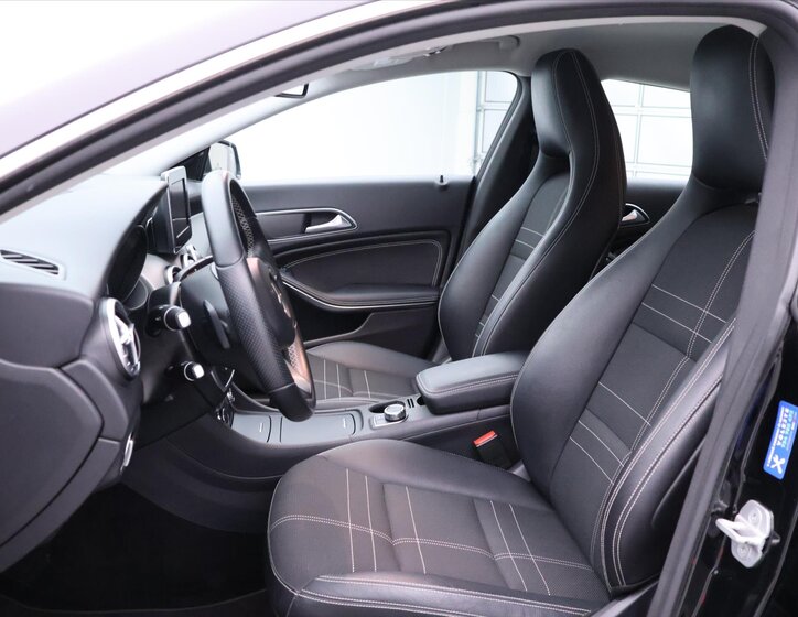 Mercedes-Benz CLA Kombi 2,0 l 155 kw