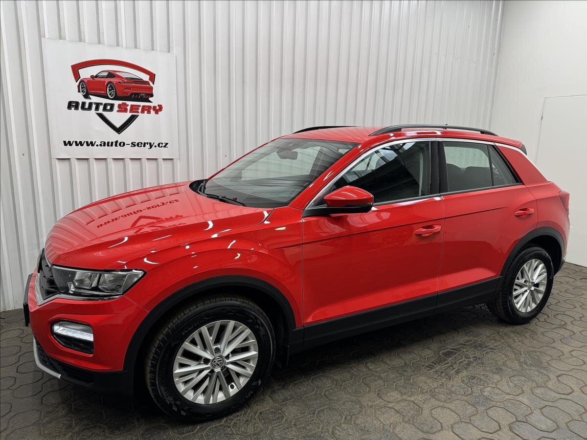 Volkswagen T-Roc SUV / Terénní 2,0 l 140 kw