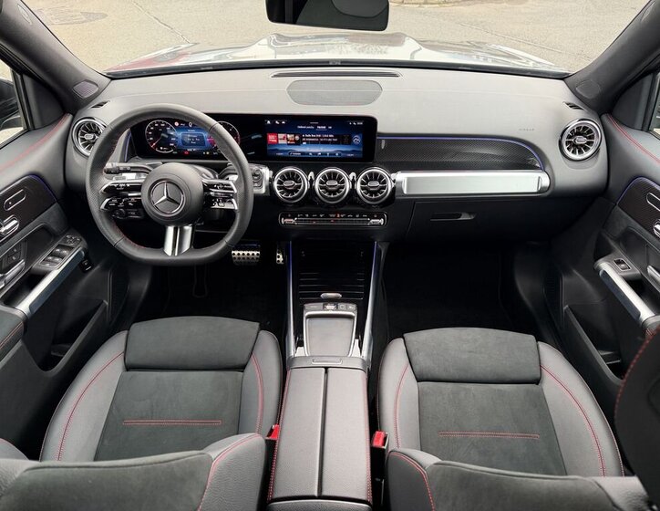 Mercedes-Benz GLB SUV / Terénní 2,0 l 110 kw