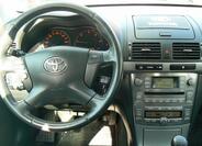 Toyota Avensis 9